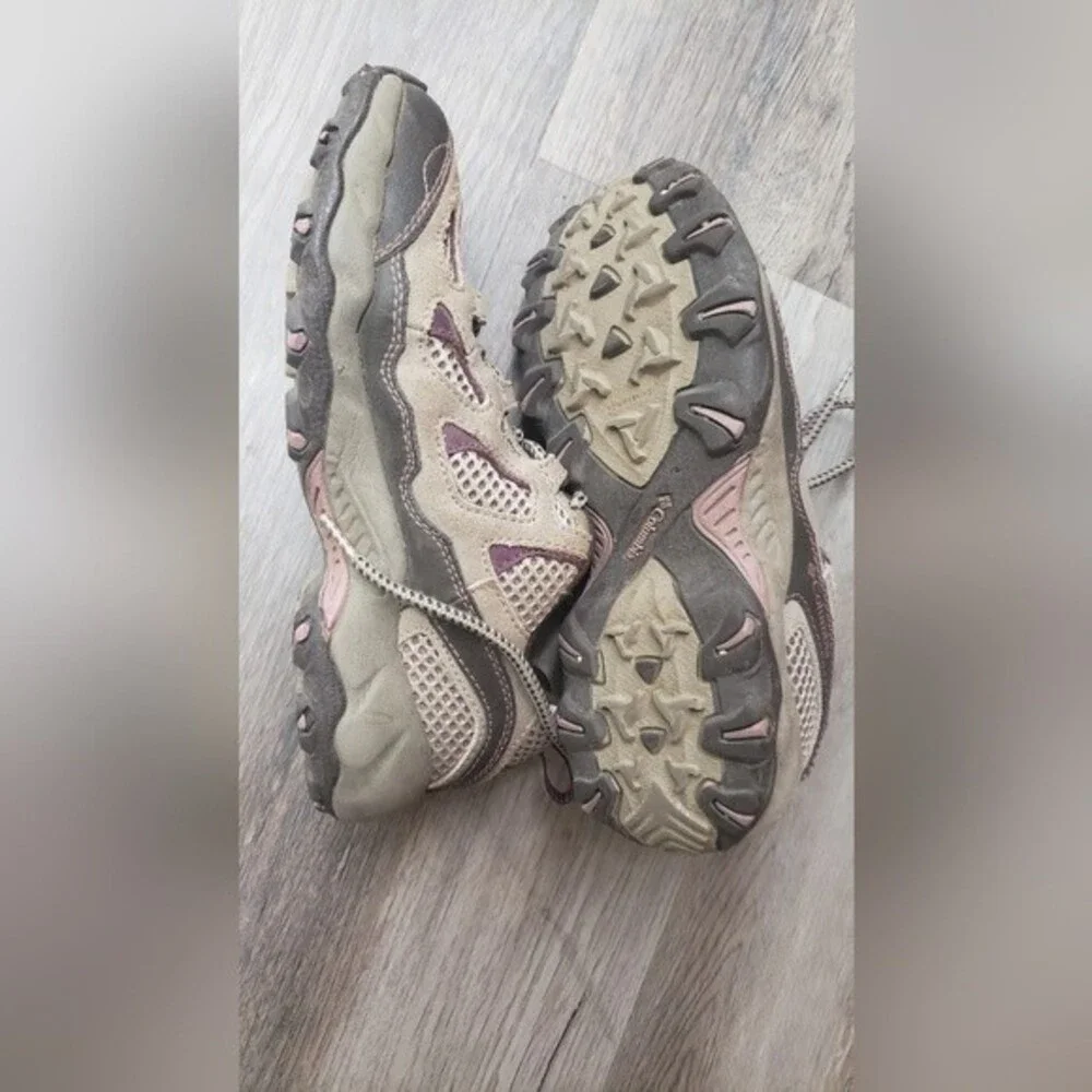 Columbia D Storm Womens Hiking Boot/Shoes - Size 6.5